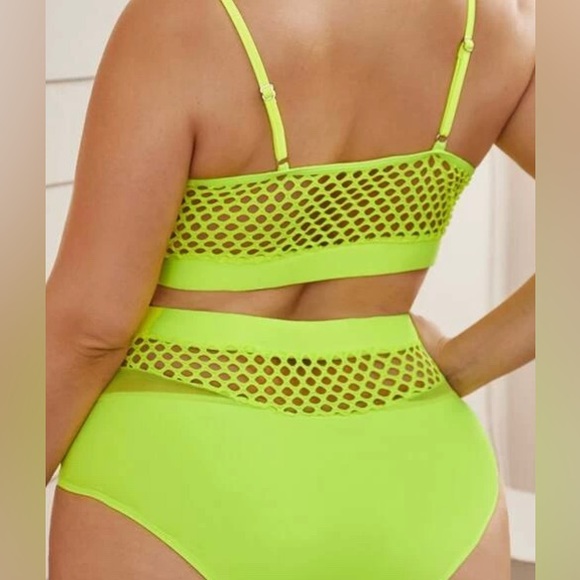 Plus size NWOT SHEIN 2pc high waisted bikini swimsuit size 0XL - Picture 1 of 2
